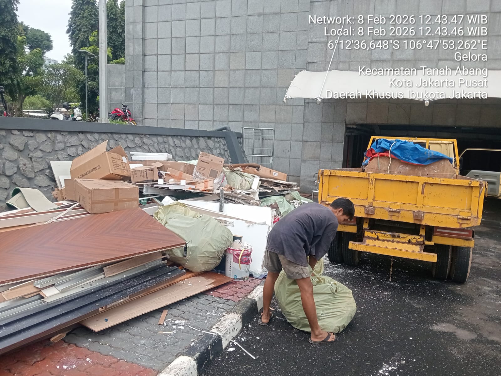 jasa-angkut-puing-sambah-bangunan (4)